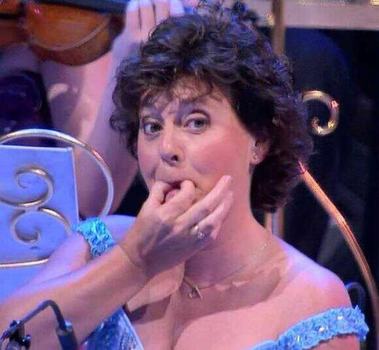 andre rieu lady in blue dress Andr Rieu